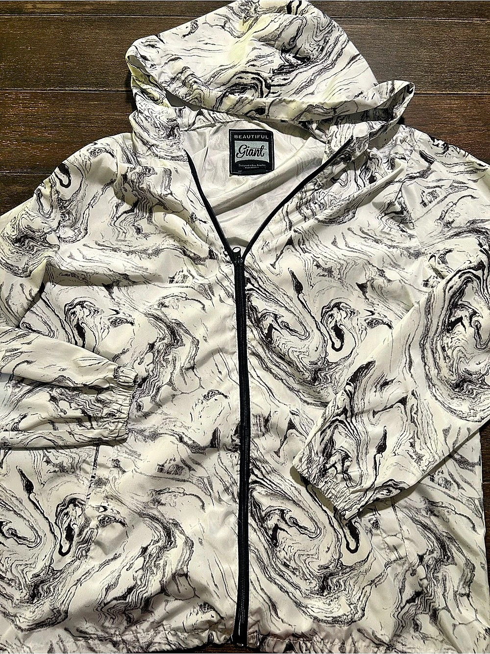 Beautiful Giant Abstract Hooded Jacket Size Large Like New